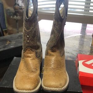 Ariat Brown Western Boots